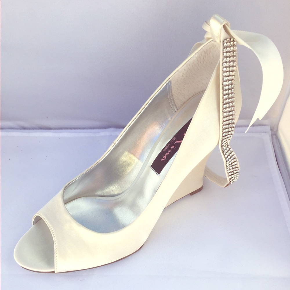 Nina Emma Wedges